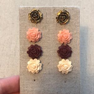 Set of 4 colored rose studs